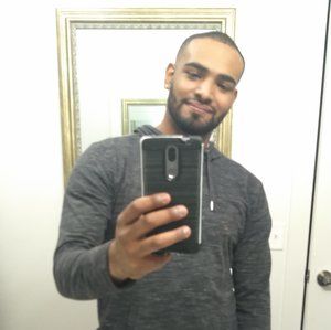 Meet your Posher, Cesar